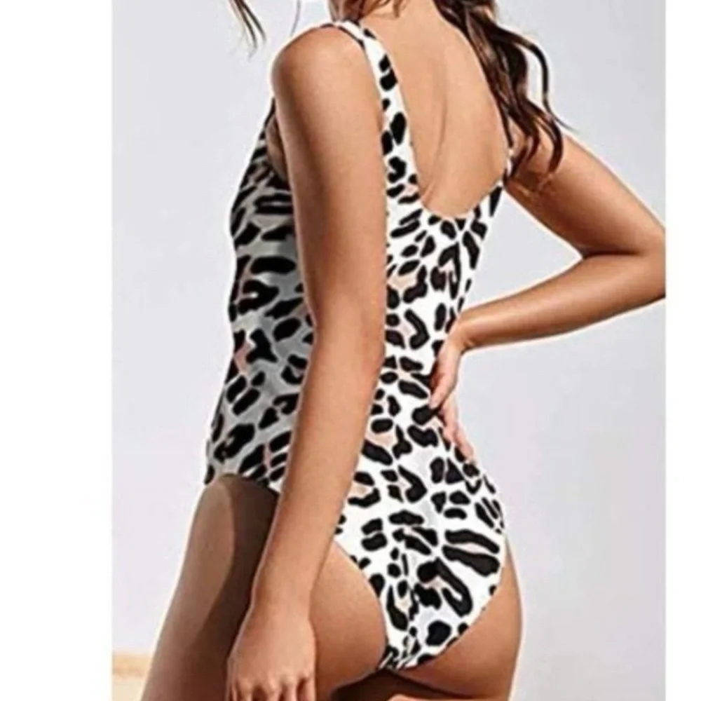 NWT Pretty Garden Women’s Square Neck Leopard One Piece Swimsuit in size XL